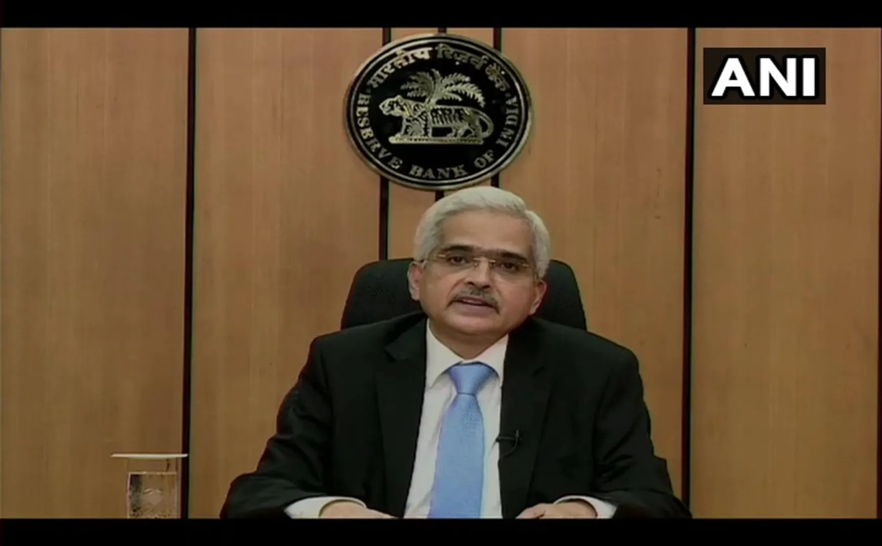 reserve bank governor press meet at mumbai 